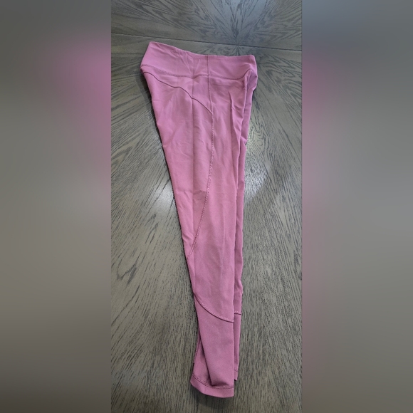 Lululemon Athletica Mauve Leggings - Picture 4 of 6